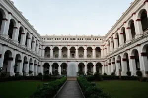 Indian Museum Kolkata tourist places oldest museum in India established 1814